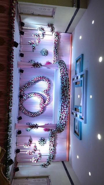 Flower Decoration Marriage, Flower Decorations For Marriage, Best Stage Design, Marriage Reception Decoration, Marriage Background Decoration, Wedding Back Drop Design, Marriage Stage Decoration Weddings, Engagement Decorations Indian Stage, Marriage Decoration Stage