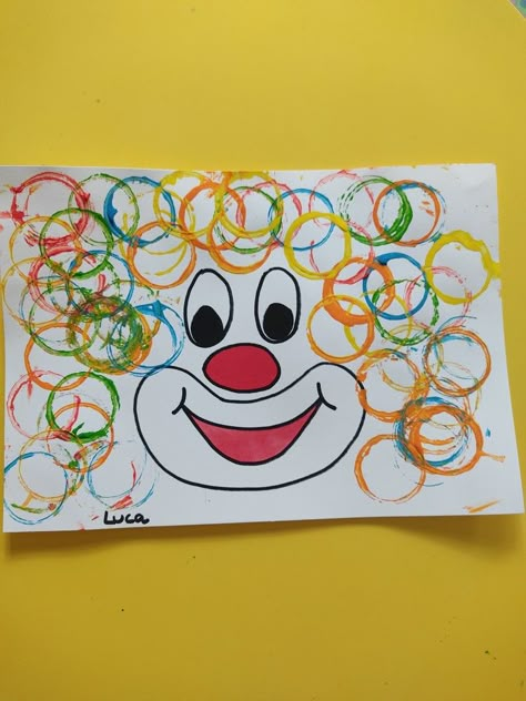 Fair Themed Crafts Preschool, Circus Projects For Toddlers, Carnival Art Preschool, Clown Activities Preschool, Circus Activities Preschool Crafts, Clown Preschool Craft, Clown Crafts For Toddlers, Carnival Toddler Activities, Circle Crafts For Preschoolers