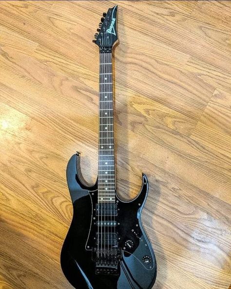 Ibanez RG 550. Ibanez Rg, Dream Guitar, E Guitar, Esp Guitars, Ibanez Guitars, Guitar Photos, Guitar Obsession, Guitar Pics, Guitar Acoustic