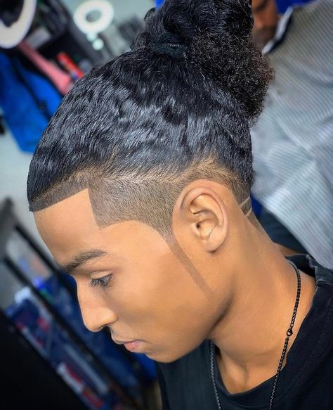 #fade #hairstyles #haircuts  #men #hair Man Bun Taper Fade, Best Short Haircuts For Men, 2022 Hairstyles, Barber Style, Short Haircuts For Men, 2020 Hairstyles, Instagram Man, Black Girls With Tattoos, American Hairstyles