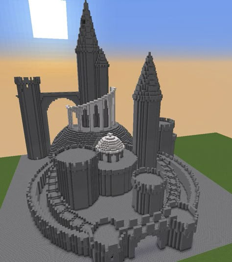 Minecraft Fantasy Castle Tutorial, Black Castle Minecraft, Minecraft Shipwreck Build, Minecraft Castle Layout Floor Plans, Minecraft Island Castle, Minecraft Terrain Ideas, Minecraft Column Design, Minecraft Castle Ideas Blueprints, Minecraft Dome Roof