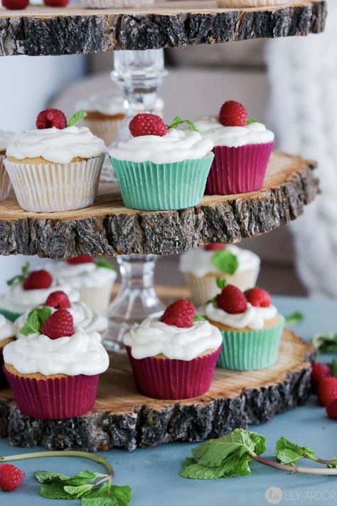 Three Tier Cupcake Stand, Cupcake Tiers Stand, Profit Margin, Recipe Holder, Cake And Cupcake Stand, 5 Dollar, Diy Cupcakes, Store Hacks, Dollar Store Hacks