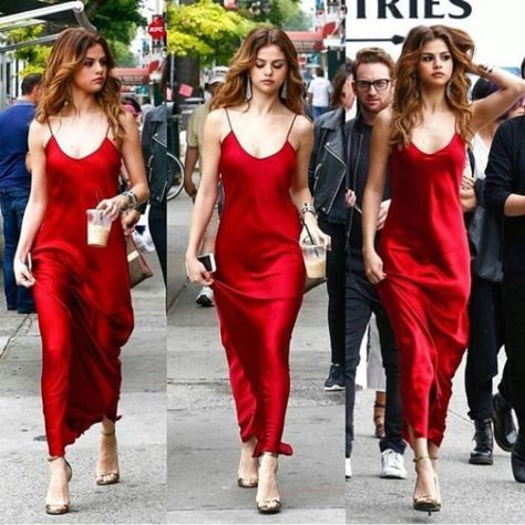 Hot! or Hmm… Selena Gomez’s New York City Nili Lotan Red Cami Gown | The Fashion Bomb Blog | Bloglovin’ Selena Gomez Style Casual, Slip Dress Outfit, Silk Evening Dress, Red Silk Dress, Red Slip Dress, Selena Gomez Style, Dress Night Out, Red Dresses, Silk Slip Dress