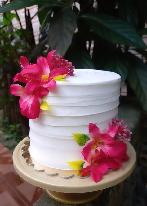 Hibiscus Cake, Summer Birthday Cake, Tinta Guache, Tropical Wedding Theme, Birthday Inspo, Cake Inspo, Pretty Birthday Cakes, Summer Birthday, Dessert Decoration