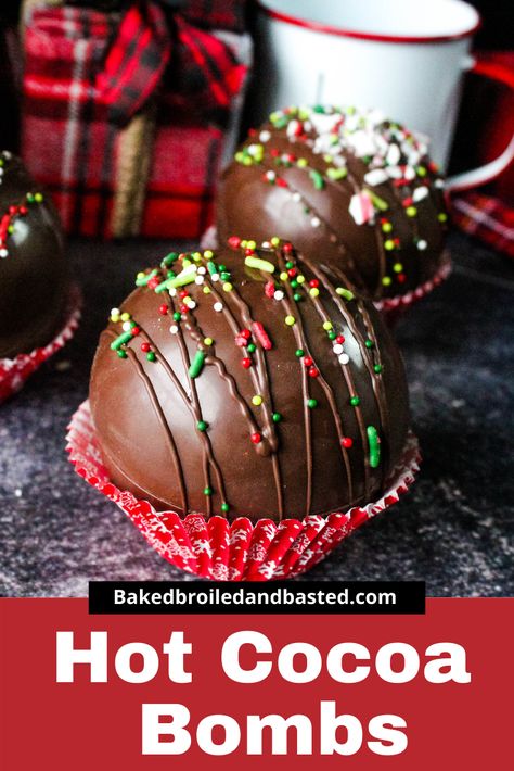 Chocolate Bombshell Cake, Hot Cocoa Pops, How To Make Hot Chocolate Bombshell Recipe, Diy Hot Chocolate Bombshell, Hot Chocolate Bombshell Recipe Christmas, Christmas Hot Chocolate Boms, Christmas Hot Chocolate Bombshell, Hot Cocoa Bombshell Recipe Easy, Hot Cocoa Bombshell Recipe Christmas