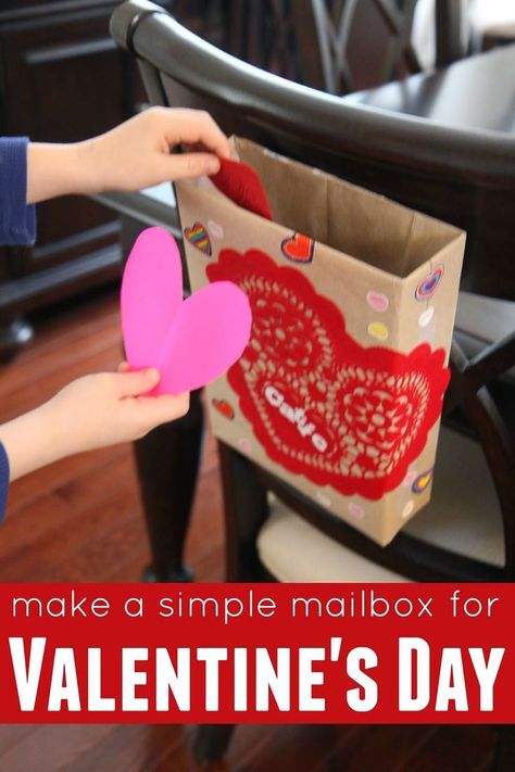 Cereal Box Mailboxes for Valentine's Day - love this recycled crafts for toddlers this Valentine's. Turn Cereal Boxes into Valetine's Mailboxes! #valentines #valentinesday #toddlers #preschool #recycling #boxes Valentine Mailbox Craft, Diy Valentine's Mailbox, Valentines Card Holder, Valentines Day Bags, Valentine Card Box, Box Valentine, Valentine Mailbox, Valentine Day Boxes, Preschool Valentines