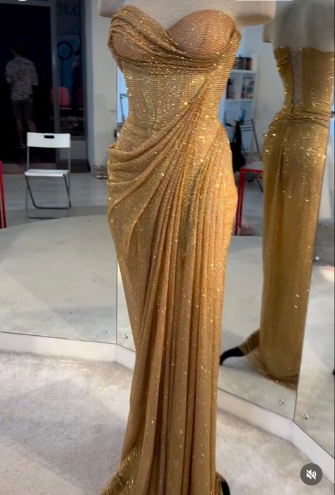 Gold Ball Dress, Gold Corset Dress, Golden Sequin Dress, Gold Prom Dresses Long, Sequin Dress Outfit, Matric Dance Dresses, Gold Corset, Gorgeous Prom Dresses, Gold Prom Dresses