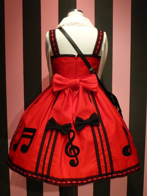 Red dress with music notes. #fashion #style #music #dress #musicfashion http://www.pinterest.com/TheHitman14/hey-ladies-musical-fashion/ Notes On Fashion Dresses, Music Clothes Aesthetic, Dancer Pants, Music Note Dress, Music Outfits, Music Dress, Theme Dress, About Music, Music Decor