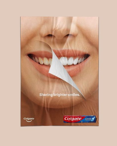 Discover an engaging and creative marketing campaign for Colgate Toothpaste that captivates audiences and emphasizes the importance of oral health. This innovative approach combines storytelling with interactive elements, inviting consumers to share their unique smiles and personal dental care journeys. Dentist Poster Graphic Design, Toothpaste Social Media Design, Creative Dental Ads, Dentist Creative Ads, Posm Design Creative, Dental Creative Ads, Toothpaste Ads, Dentist Advertising, Dental Ads