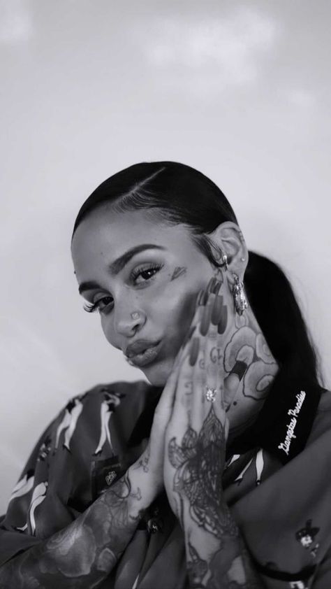 Kehlani Aesthetic, Kehlani Parrish, Black And White Photo Wall, Black And White Picture Wall, Kehlani, Celebrity Wallpapers, Bodo, Black And White Aesthetic, Black And White Pictures