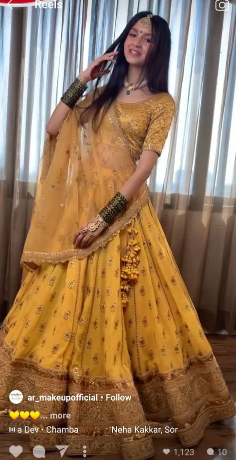 Haldi Ceremony Outfit, Best Indian Wedding Dresses, Haldi Outfits, Lehenga Saree Design, Mehendi Outfits, Indian Outfits Lehenga, Wedding Lehenga Designs, Latest Bridal Dresses, Indian Bridal Lehenga