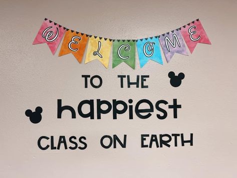 Disney Classroom Theme Daycare, Disney Preschool Classroom, Disney Themed Room, Magic Classroom, Disney Theme Classroom, Disney Classroom Theme, Disney Themed Classroom, Class Themes, Spring Bulletin