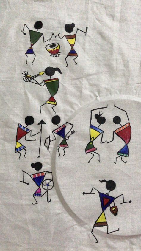 Worli Painting On Fabric, Warli Embroidery, Sohrai Painting, Worli Painting, Fabric Paint Shirt, Peacock Embroidery Designs, Saree Painting Designs, Warli Art, Saree Painting