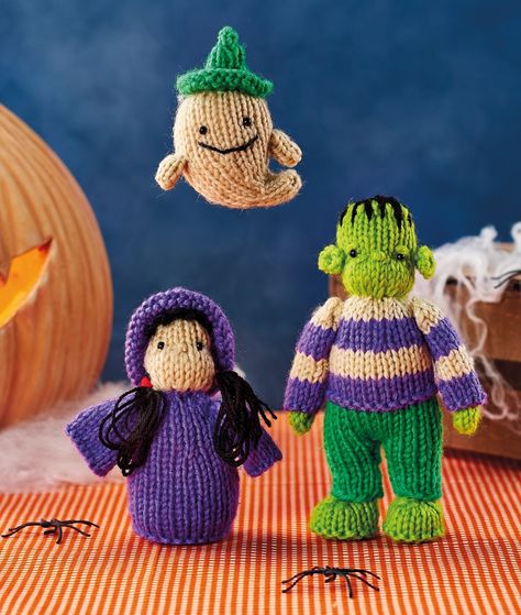 Halloween Knitting Patterns, Halloween Knitting, Halloween Characters, Halloween Toys, Christmas Knitting Patterns, Free Knitting Patterns, Halloween Doll, Knitted Animals, Halloween Crochet