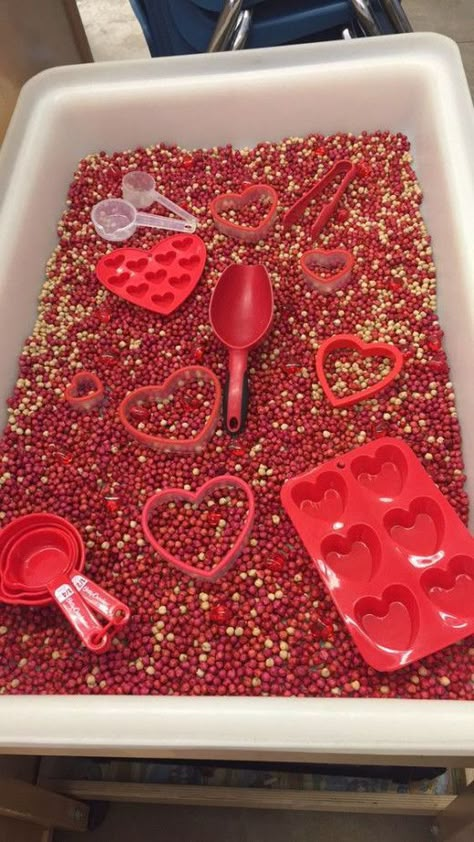 Diy Valentines Party, Valentines Party Ideas For Kids, Applesauce Valentines, Valentines Party Ideas, Valentine Sensory, Valentine Boxes For School, Valentines Activities, Easy Diy Valentines, Flowers For Valentines Day