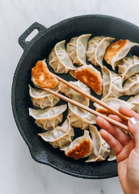 Pork Chive Dumplings, Pork And Chive Dumplings, Chive Dumplings, How To Cook Dumplings, Peach Pancakes, Dumpling Dipping Sauce, Dumpling Sauce, Pork Dumplings, Vegetable Dumplings