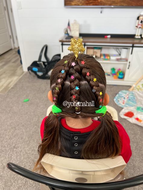 Cindy Lou Hair, Christmas Hairstyles For Kids, Thanksgiving Hairstyles, Baby Girl Hairstyles Curly, Thanksgiving Hair, Girly Hairstyles, Gymnastics Hair, Girl Hair Dos, Girls Hairstyles Easy