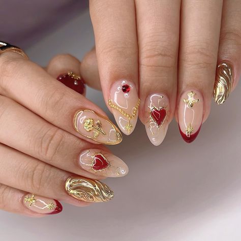 ⚜️ Golden hour ✨ ib from @colorspace_id 💛 ❤️ 𝗗𝗶𝘀𝗰𝗼𝘂𝗻𝘁 𝗖𝗼𝗱𝗲 at @kiokonailsupply use 𝗝𝗔𝗡𝗘𝗧 to save 💸 on your Korean gel / nail supplies ✨ #nailinspo #naildesign #rednails #maroonnails #fallnails #autumnnails #apresgelx #gelxnails #3dnails #chromenails #frenchnails #frenchtips #chromehearts French Tips Nails, Nails French Tips, Press On Nails French, Fake Acrylic Nails, Nails Classic, Gel X Nails, Nails With Gold, X Nails, Tips Nails