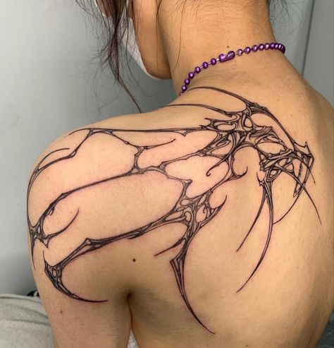 tattoo work by ryuhaneul #tattoo #tattooideas #tattooart #tattooartist #tattoosforwomen Shoulder Cybersigilism Tattoo, Cybersigilism Shoulder Tattoo, Cybersigilism Tattoo Shoulder, Upper Back Tattoo Women Shoulder, Cyberciligism Tattoo, Blade Tattoo, Upper Back Tattoos, Sharpie Tattoos, Back Of Shoulder Tattoo