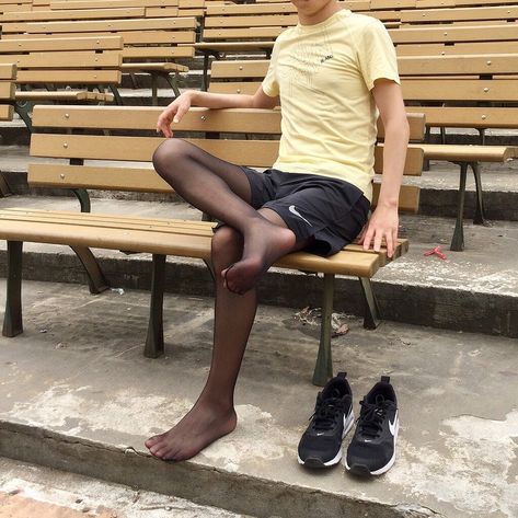 Male Skirt, Tights With Shorts, Men Tights, Pantyhose Outfit, Genderqueer Fashion, Tights For Men, Tights Outfits, Tights And Heels, Man Dress