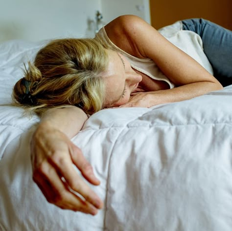 Woman lying down on bed Mirena Iud, Stomach Ache, Brain Waves, Bone Health, Health Conditions, Brain, Sleep, Human, Health