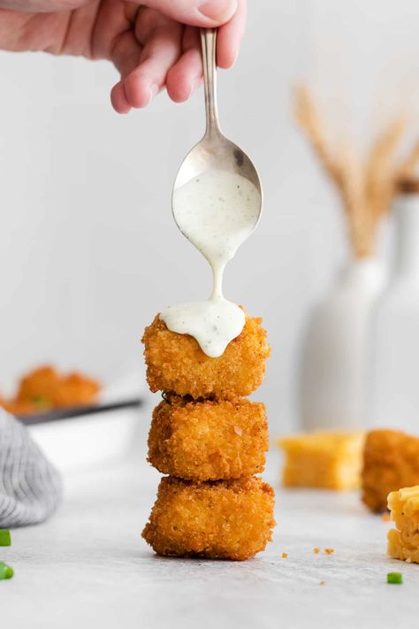 Fried mac and cheese is such a fun thing to make for a party, game day, or any ordinary night. They're cheesy, crunchy, and perfect for dipping. Fried Mac And Cheese Bites, Blue Cheese Ranch Dressing, Baked Brie In Puff Pastry, Fried Mac N Cheese Balls, Brie In Puff Pastry, Mac N Cheese Bites, Kraft Mac N Cheese, Fried Mac And Cheese, Brie Puff Pastry