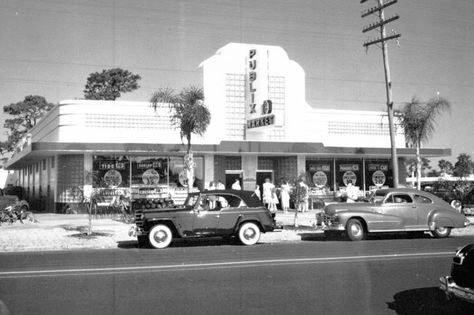 Images from a bygone era: St. Petersburg's first-ever Publix opened on June 15, 1950. The grand opening ad alone is priceless. Publix Store, Publix Supermarket, Madeira Beach, St Pete Beach, Store Windows, History Pictures, June 15, Sunshine State, Food Stuff