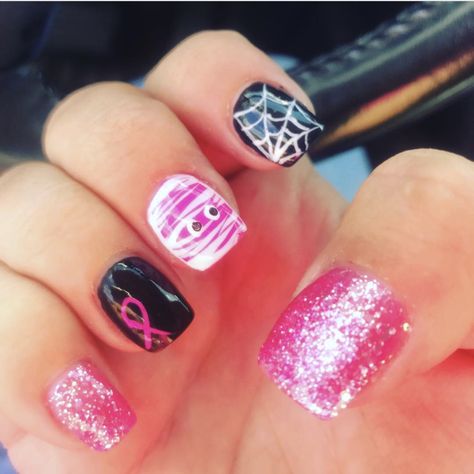 October Toenail Ideas, Halloween Design Nails Acrylic, Pink Ribbon Halloween Nails, Easy Pink Halloween Nails, Breastcancerawareness Nail Ideas, Pink Halloween Gel Nails, Pink Nails For October, Pink Fall Nails Acrylic, Pink Spooky Nails Short