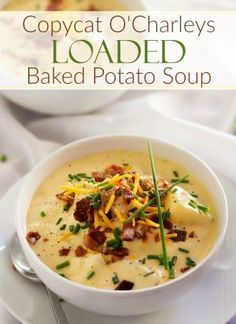 Copycat Loaded Baked Potato Soup | Creamy and thick, this potato soup is topped with savory cheese, fresh chives and crumbled bacon. It tastes just like O'Charley's loaded baked potato soup! Thicken Soup, Baked Potato Soup Recipe, Cheesy Potato Soup, Hearty Soup Recipes, Potato Soup Crock Pot, Loaded Potato Soup, Cheddar Cheese Soup, Loaded Baked Potato, Creamy Potato Soup