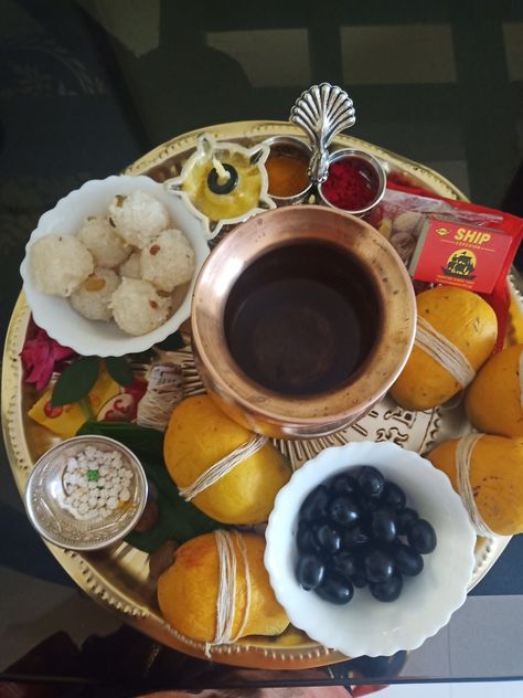 Need to keep all these as u go for a vat poornima puja according to mahatashtrian tradition Vat Poornima Look, Vat Poornima, Puja Thali, Chocolate Fondue, Festival, Quick Saves