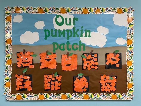 Pre K Poster Board Ideas, Pumpkin Decorating Classroom, Prek Fall Bulletin Boards, Prek Bulletin Board Ideas Preschool, Fall Pre K Bulletin Boards, Kindergarten October Bulletin Boards, Pumpkin Patch Bulletin Board Preschool, Fall Bulletin Boards For Kindergarten, Fall Prek Bulletin Boards