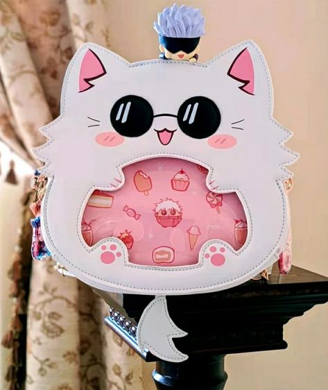 https://yulicechan.com/products/gojo-cat-ita-bag Gojo Cat, Cat With Sunglasses, Ita Bag, Cat Sunglasses, Cat Bag, Cute Handbags, Fun Crochet Projects, Pretty Bags, Fashion Sewing Pattern