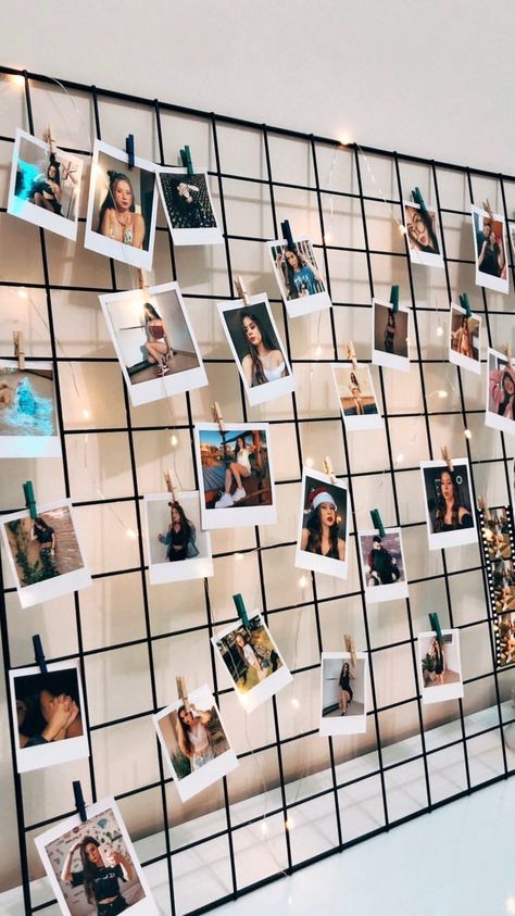 Display Polaroids On Wall, Board For Polaroid Pictures, Apartment Decor Photo Wall, Picture Wall Ideas Polaroid, Gallery Wall Polaroid, Polaroid Pictures Wall Ideas, Polaroid Wall Frame, Picture Wall Polaroid, Photo Wall Collage Polaroid