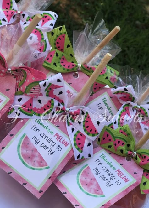 Watermelon Treats For Party, Watermelon Gift Ideas, One In A Melon First Birthday Centerpiece, Watermelon Party Ideas Decoration, One In A Melon First Birthday, Watermelon Themed Birthday Party, Watermelon Birthday Party Theme, Watermelon Party Ideas, One In A Melon Party