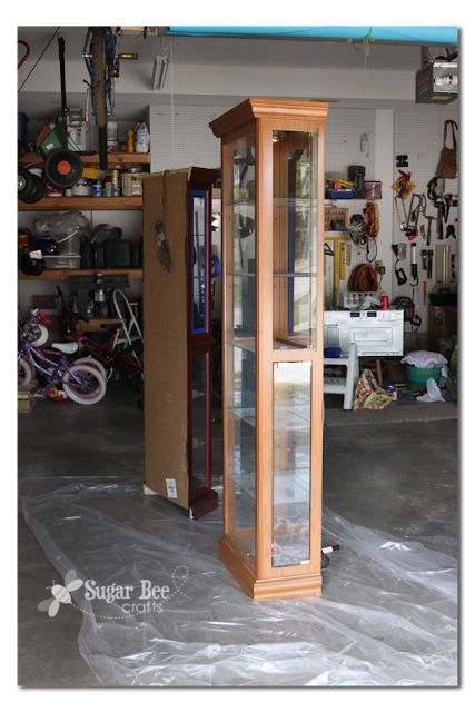 Refurbished Curio Cabinet, Repurpose Curio Cabinet Ideas, Repurposed Curio Cabinet Ideas, Corner Curio Cabinet Makeover, Curio Cabinet Redo, Painted Curio Cabinets, Remodeling Furniture, Curio Cabinet Makeover, Curio Cabinet Decor