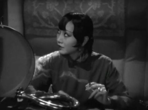 Anna May Wong in Shanghai Express(1932) Shanghai Express, Anna May Wong, Rise Quotes, Every Picture Tells A Story, Anna May, Marlene Dietrich, Classic Beauty, Shanghai, Historical Figures