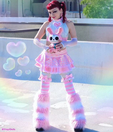 Pastel Cyberpunk Fashion, Pastel Rave Outfit, Emmy Aesthetic, Rave Outfits Skirts, Aesthetic Outfits Pastel, Cute Rave Outfits, Perky Goth, Uchuu Kei, Rave Ideas