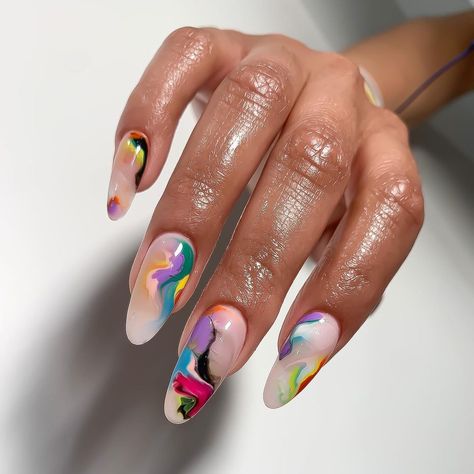 Strip Nail Art, Gel Nails Art, Acrylic Paint Nails, Nail Art Inspiration Creative, Nail Branding, Colorful Nail, Water Color Nails, Minimalist Nails, Chic Nails