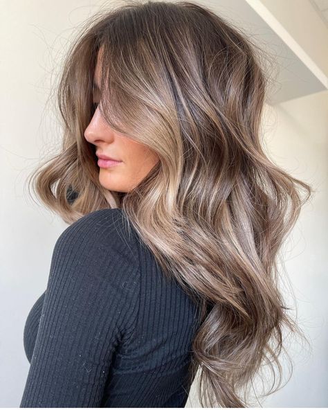 Mushroom Hair, Light Brunette, Brown Hair Looks, Dimensional Blonde, Brown Hair Inspo, Bronde Hair, Brunette Hair With Highlights, Brunette Balayage Hair, Brown Hair Balayage