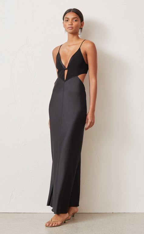 Bridge Dress, Plunge Midi Dress, Bec And Bridge, Look Formal, Full Length Dress, Black Midi Dress, Look Cool, Wedding Guest Dress, Celebrity Style