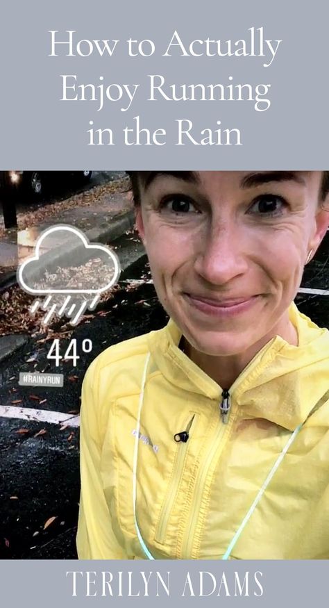 Rain Running Outfit, Rainy Running Outfit, Running Rain Gear, Run In The Rain, Cold Weather Running, Running In Cold, Rain Slicker, Rain Outfit, Running In The Rain