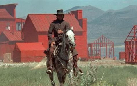 Clint Eastwood High Plains Drifter Jessica Walter, Clint Eastwood Movies, Western Hero, Western Prints, High Plains Drifter, Sean Penn, Spaghetti Western, American Western, Western Movie