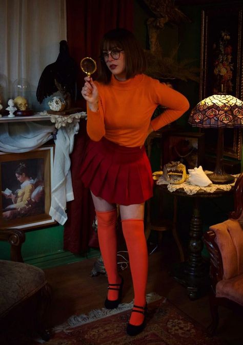 Velma Halloween Costume, Velma Costume, Velma Cosplay, Daphne Costume, Scooby Doo Halloween, Movie Halloween Costumes, Kids Costumes Girls, Kids Costumes Boys, Matching Costumes