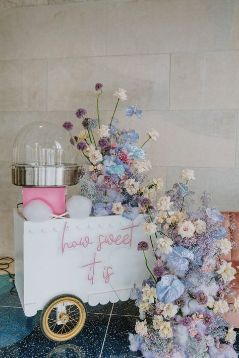 Cotton Candy Wedding Colors, Cotton Candy Machine Wedding, Cotton Candy At Wedding, Cotton Candy Wedding Theme, Wedding Cotton Candy, Colorful Pastel Wedding, Multicolored Wedding, Iridescent Wedding, Finch Photography