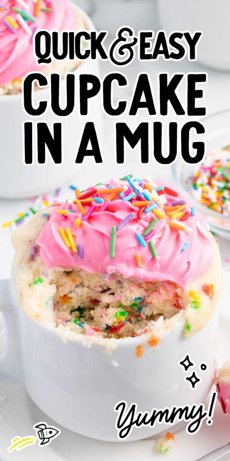 Recipes In A Mug, Cupcakes In A Cup, Microwave Cupcake, Baking Microwave, Mug Dessert Recipes, Best Ever Chocolate Cake, Mug Cupcake, Dessert In A Mug, Single Serve Cake