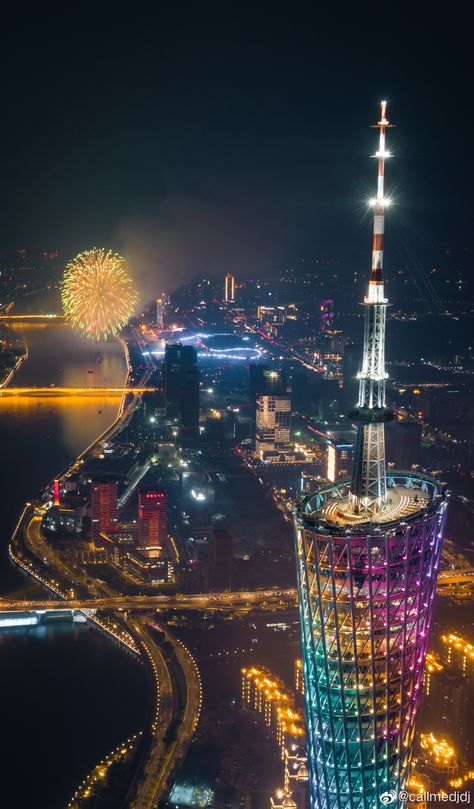 𝙇𝙤𝙫𝙚, 𝙋𝙚𝙖𝙘𝙚, 𝙋𝙧𝙤𝙨𝙥𝙚𝙧𝙞𝙩𝙮 🧡💜💛 Indulge in a distinct kind of gratefulness this #Thanksgiving as we pay tribute to the extraordinary city of #Guangzhou! 🎆 #HappyThanksgivingDay 🦃🍂 📷 callmedjdj Guangzhou Aesthetic, Canton Tower, China Trip, China City, Happy Thanksgiving Day, Guangzhou China, Cultural Identity, China Travel, Love Peace