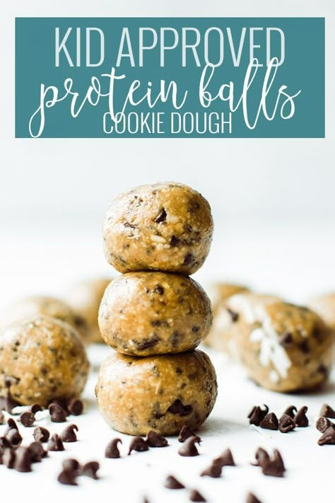 I was on a mission to create THE BEST cookie dough protein balls for kids. And these protein energy bites are it! || Oh So Delicioso Protein Balls For Kids, Cookie Dough Protein Balls, Protein Powder For Kids, Protein Energy Bites, Cookie Dough Protein, Protein Ideas, Healthy Protein Snacks, Protein Bites, Peanut Butter Oatmeal