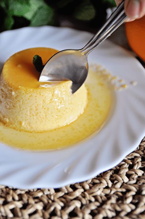 Spanish Orange Custard - Flan de Naranja Recipe - Spain on a Fork Popular Holiday Desserts, Custard Flan, Orange Custard, Citrus Desserts, Orange Dessert, Spanish Foods, Spanish Desserts, Spanish Recipes, America Food