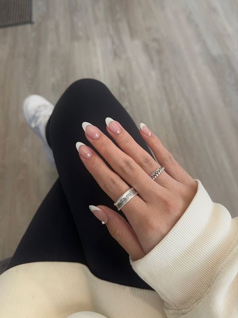 tiffany and co, pearl nails Tiffany And Co Nails, Hawaii Nails, Pearl Nails, Tiffany And Co, French Nails, Nail Inspo, Nails