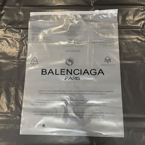 Balenciaga Storage Plastic Bag QQHH622 Sealed Bag for Clothes, Scarfs, Pants, Neckscarf, T-shirts, Polo Shirts, Pants, etc. Transparent Bag Sealed Bag for Apparels. Dust-proof Plastic Bags. Various Clothing Storage Bags. Pangaia Packaging, Poly Bag Design Packaging, Plastic Packaging Design Clothing, Balenciaga Packaging, Clothing Packaging Bag, Plastic Bag Design, Metal Logo Design, Bag For Clothes, Wax Kit